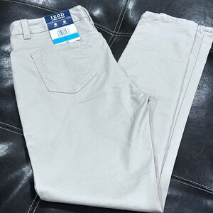 IZOD Skinny Stretch Pants Uniform Schoolwear or Work Size 9 NWT$40